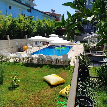 فيلة Luxury With Pool